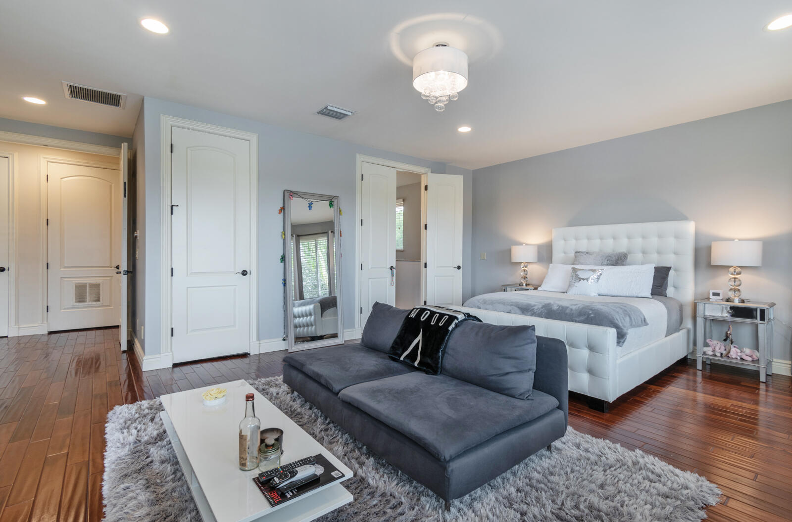 WOODFIELD HUNT CLUB - Residential