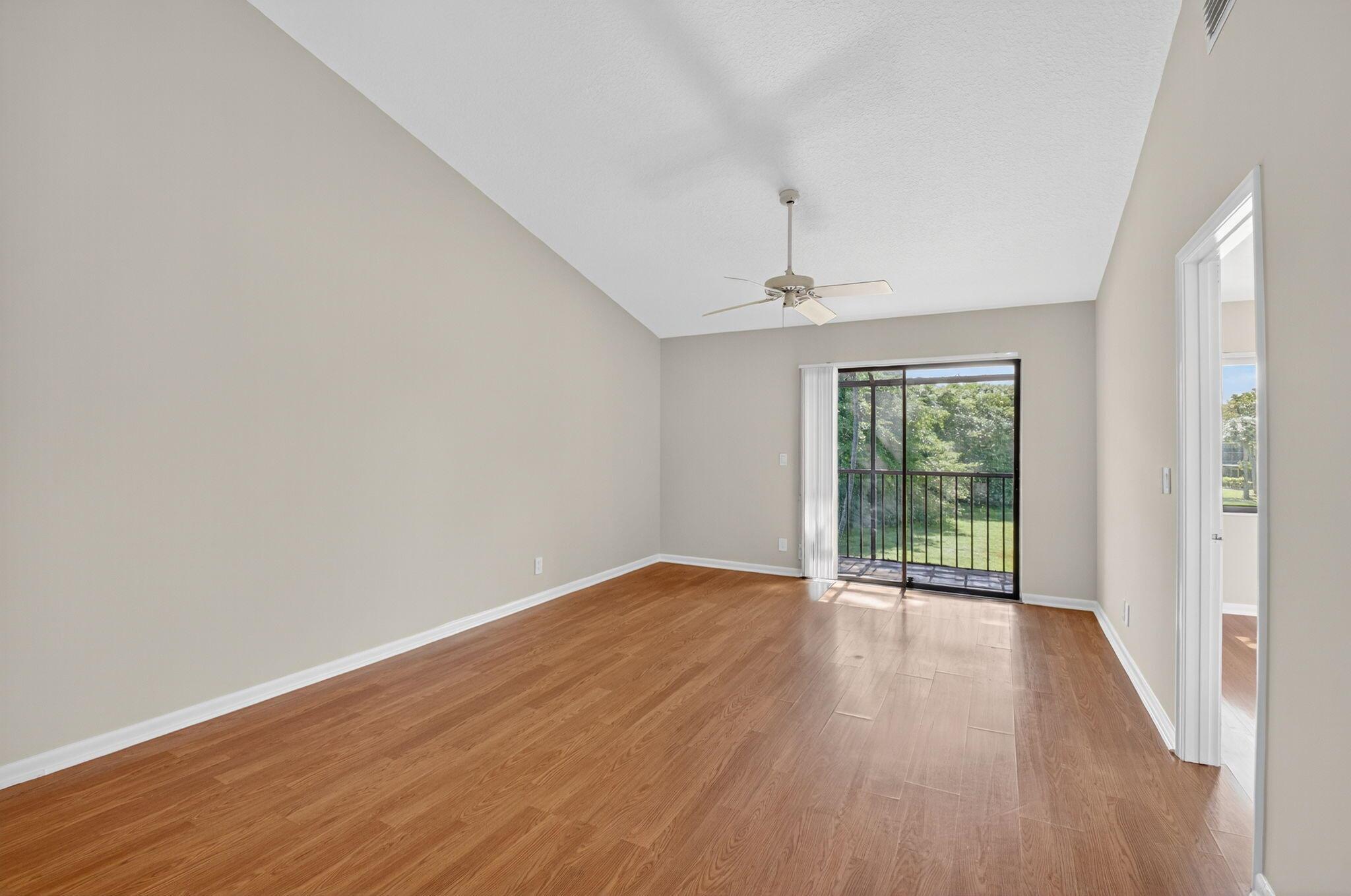 ENVIRONMENT I CONDO - Residential Lease