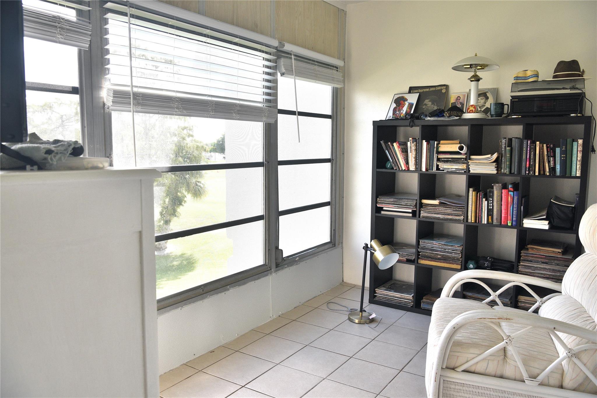 Oriole Golf & Tennis Club - Residential Lease