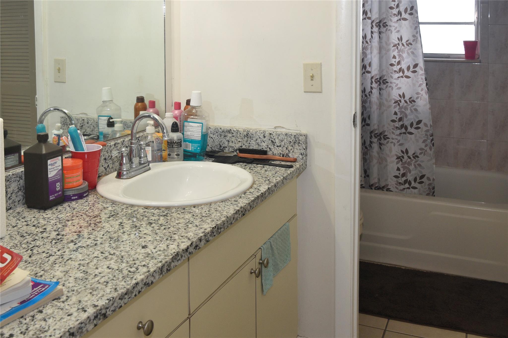 Oriole Golf & Tennis Club - Residential Lease