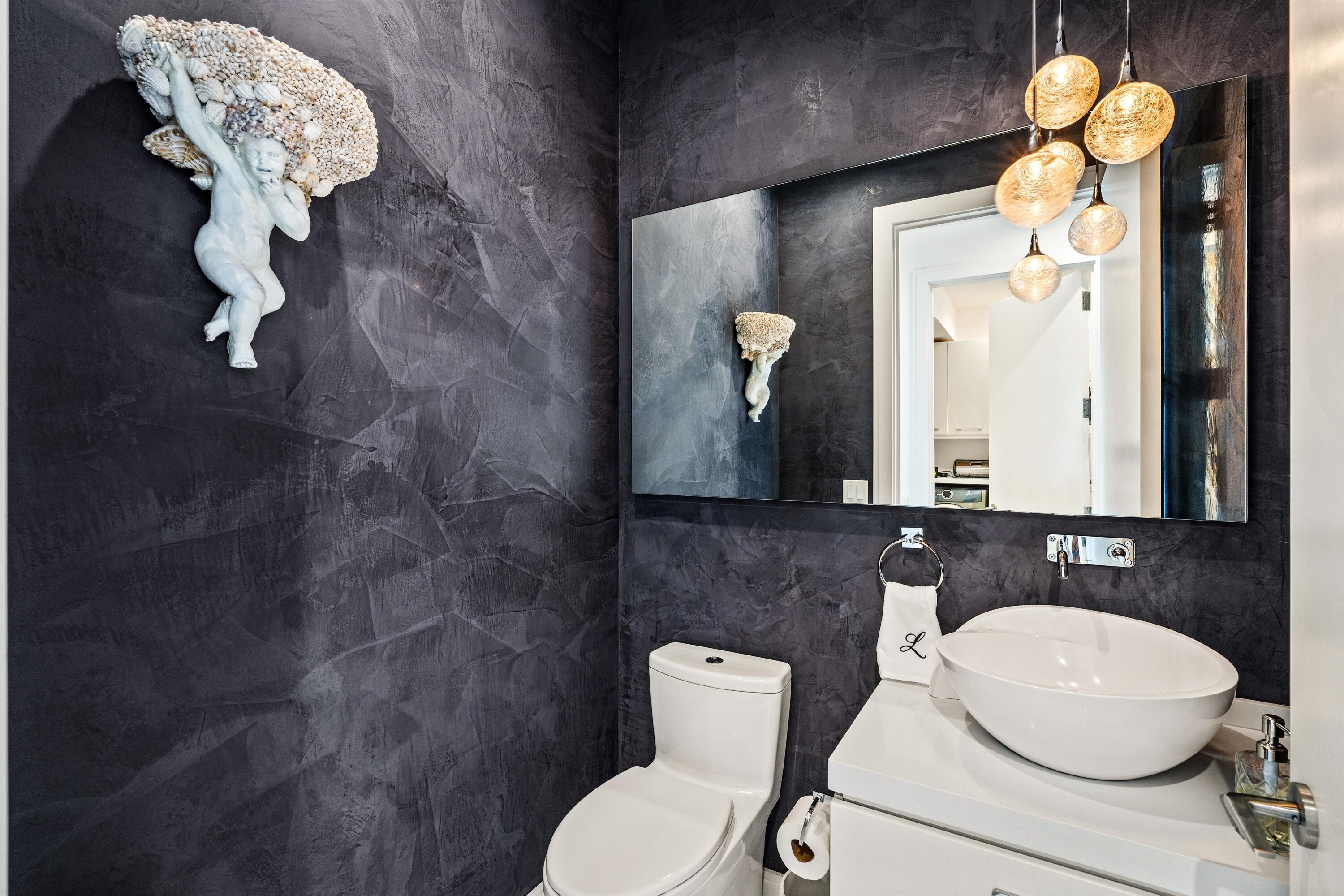 150 OCEANSIDE - Residential