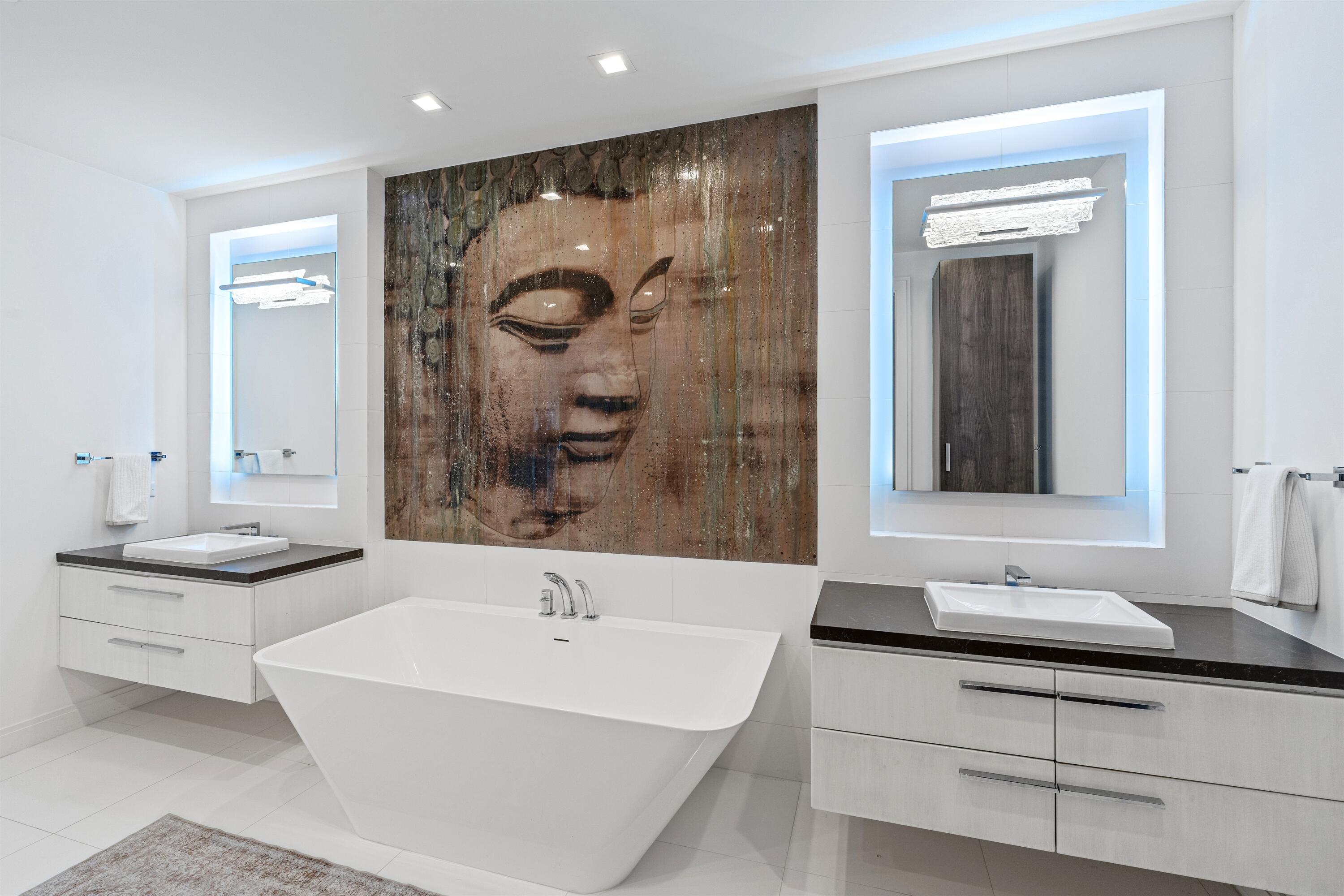 150 OCEANSIDE - Residential