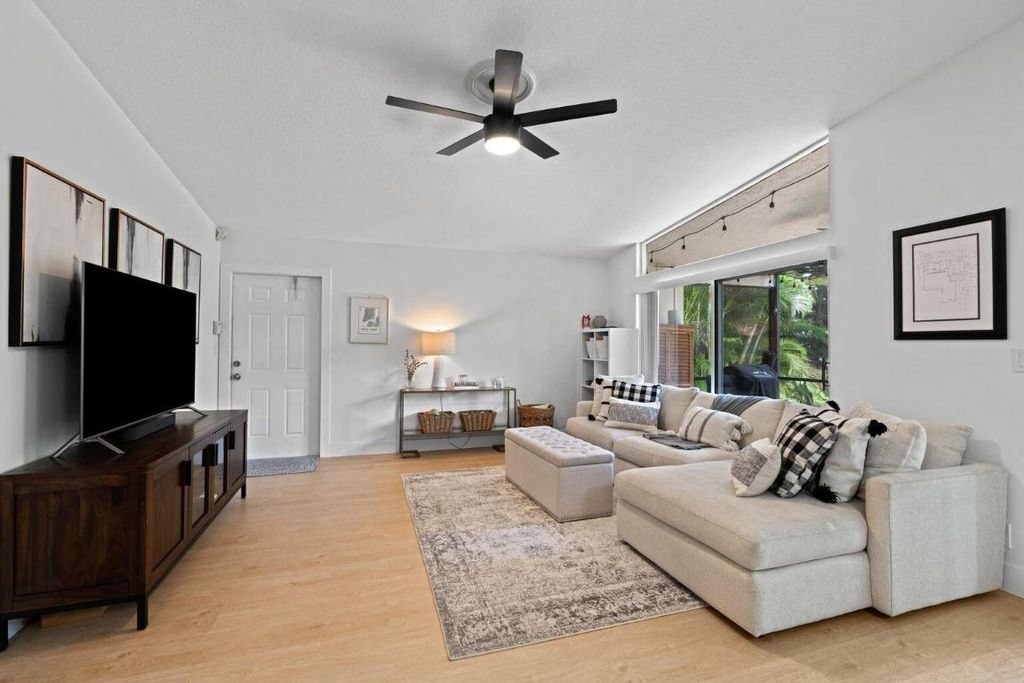 Photo of 22259 Woodspring Drive, Boca Raton, FL 33428 (MLS # R11151617)