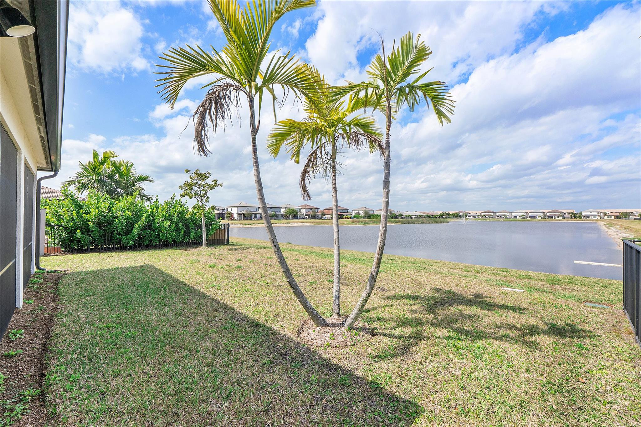FIELDS AT GULFSTREAM POLO - Residential