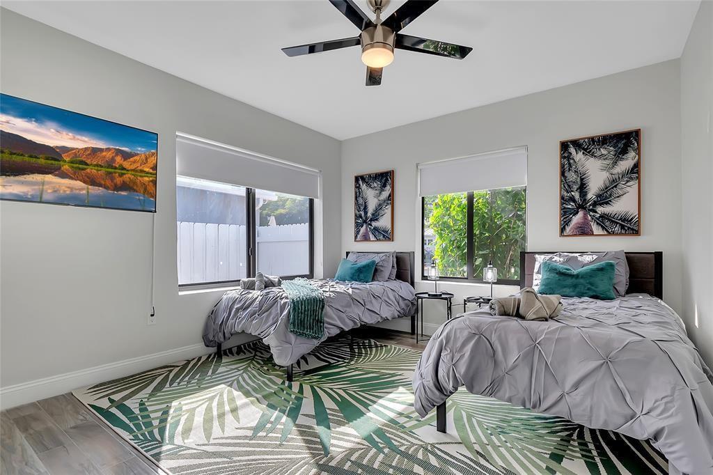 LAS OLAS PARK CORR PLAT - Residential Lease