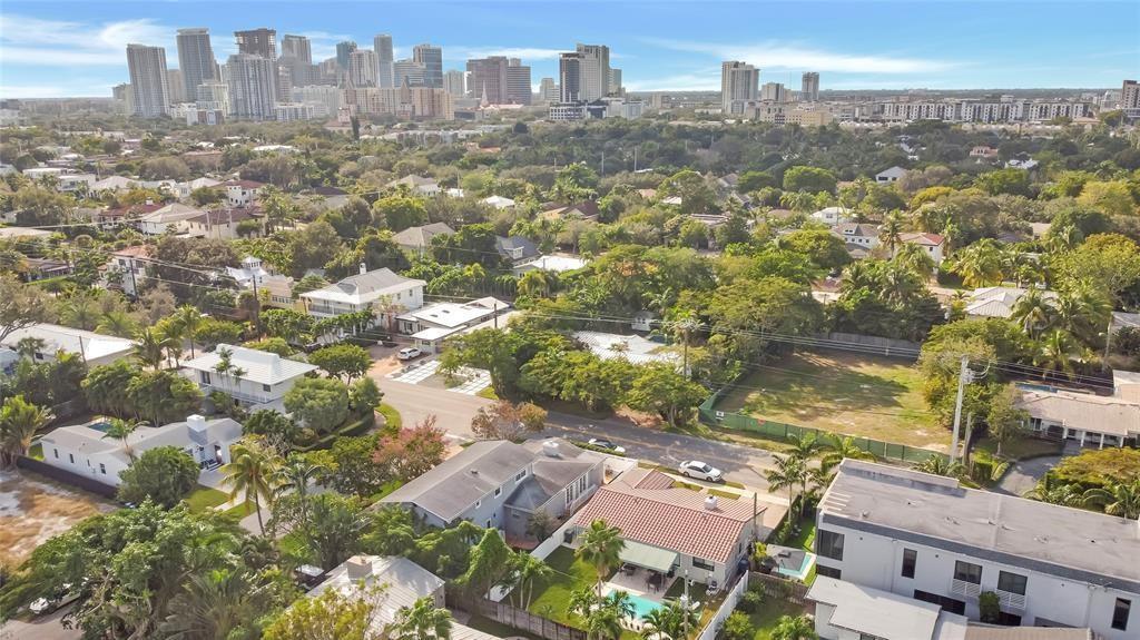 LAS OLAS PARK CORR PLAT - Residential Lease