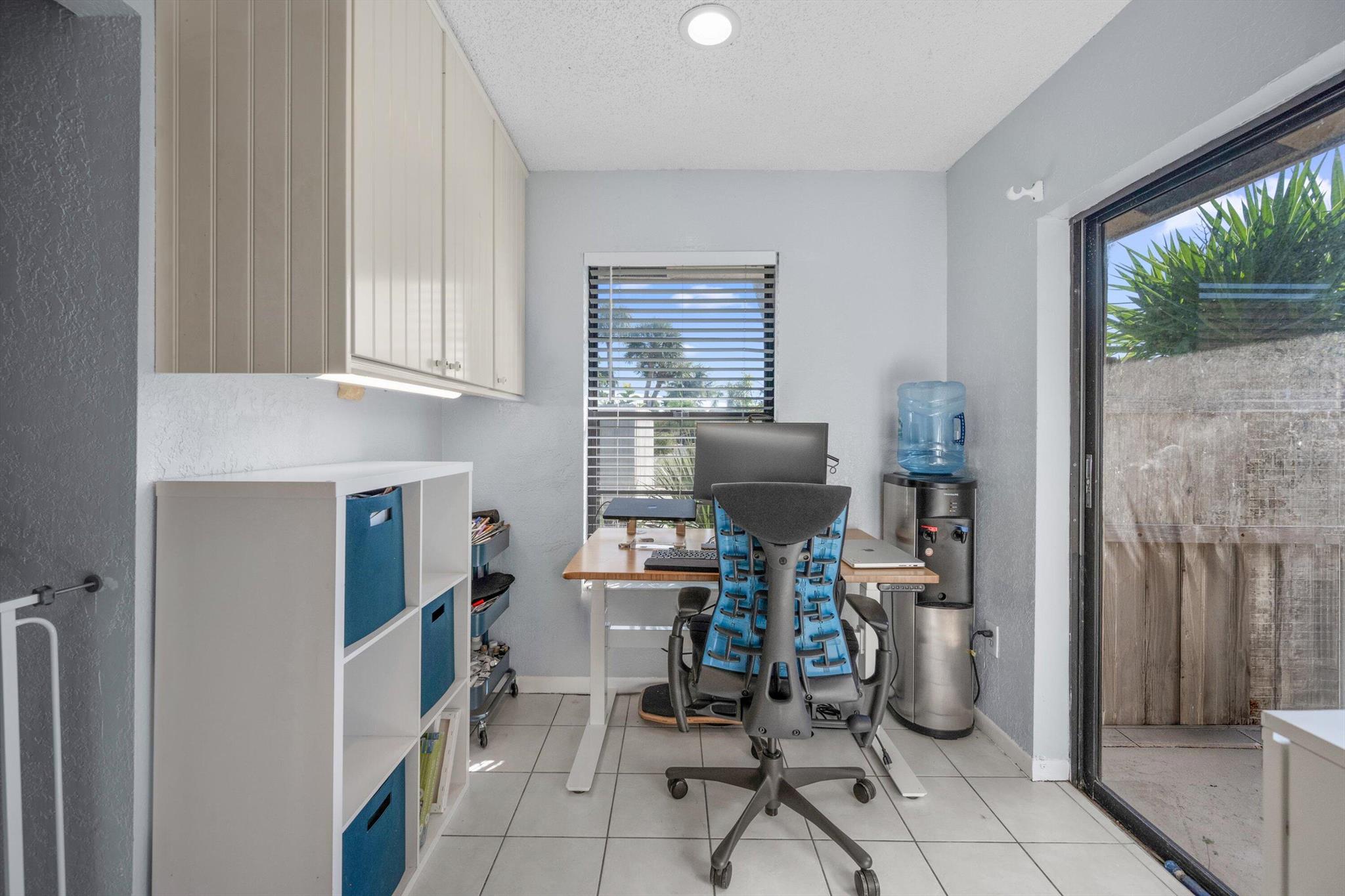 SEAWAY VILLAS - Residential