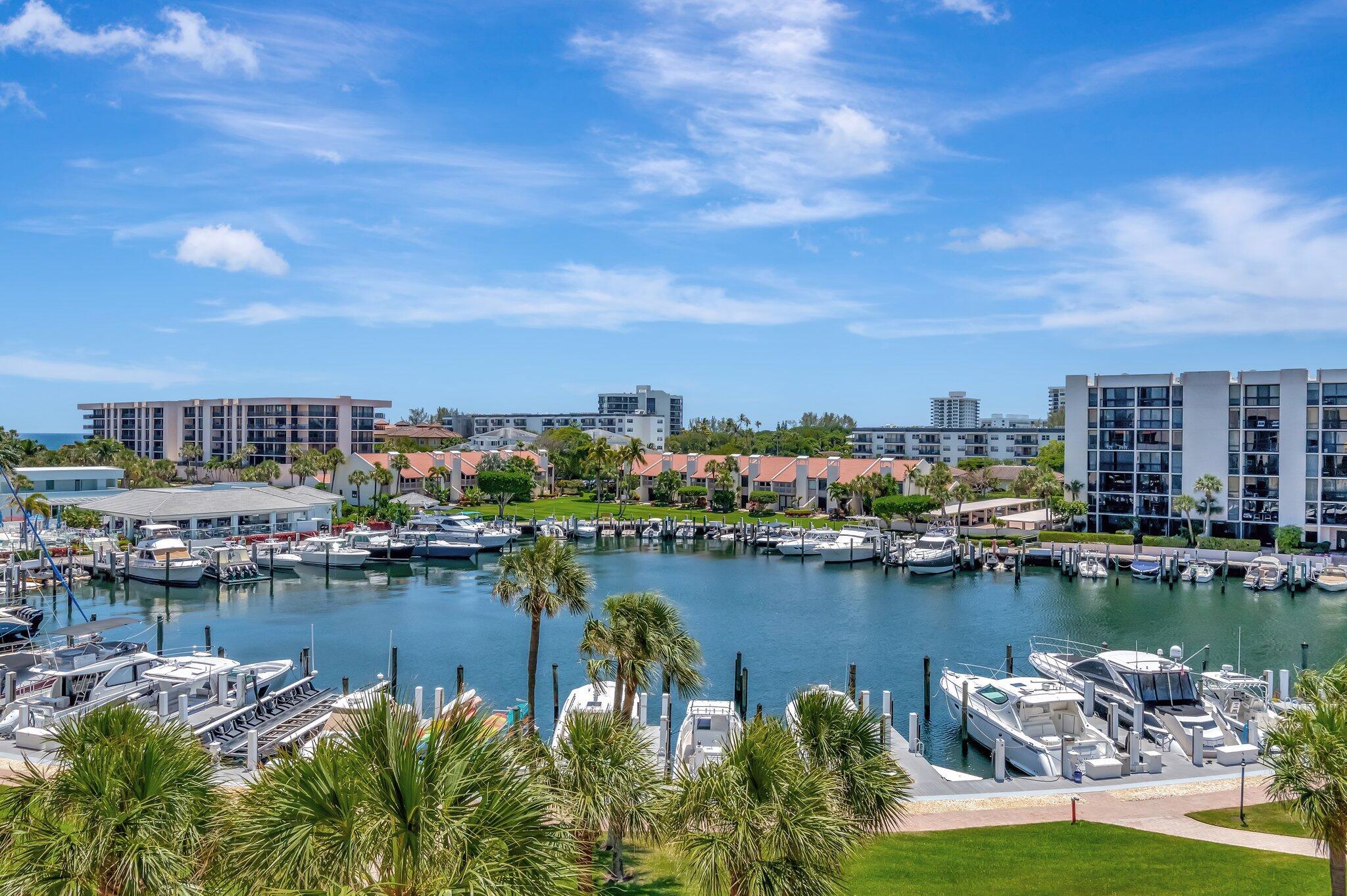 YACHT & RACQUET CLUB OF B - Residential