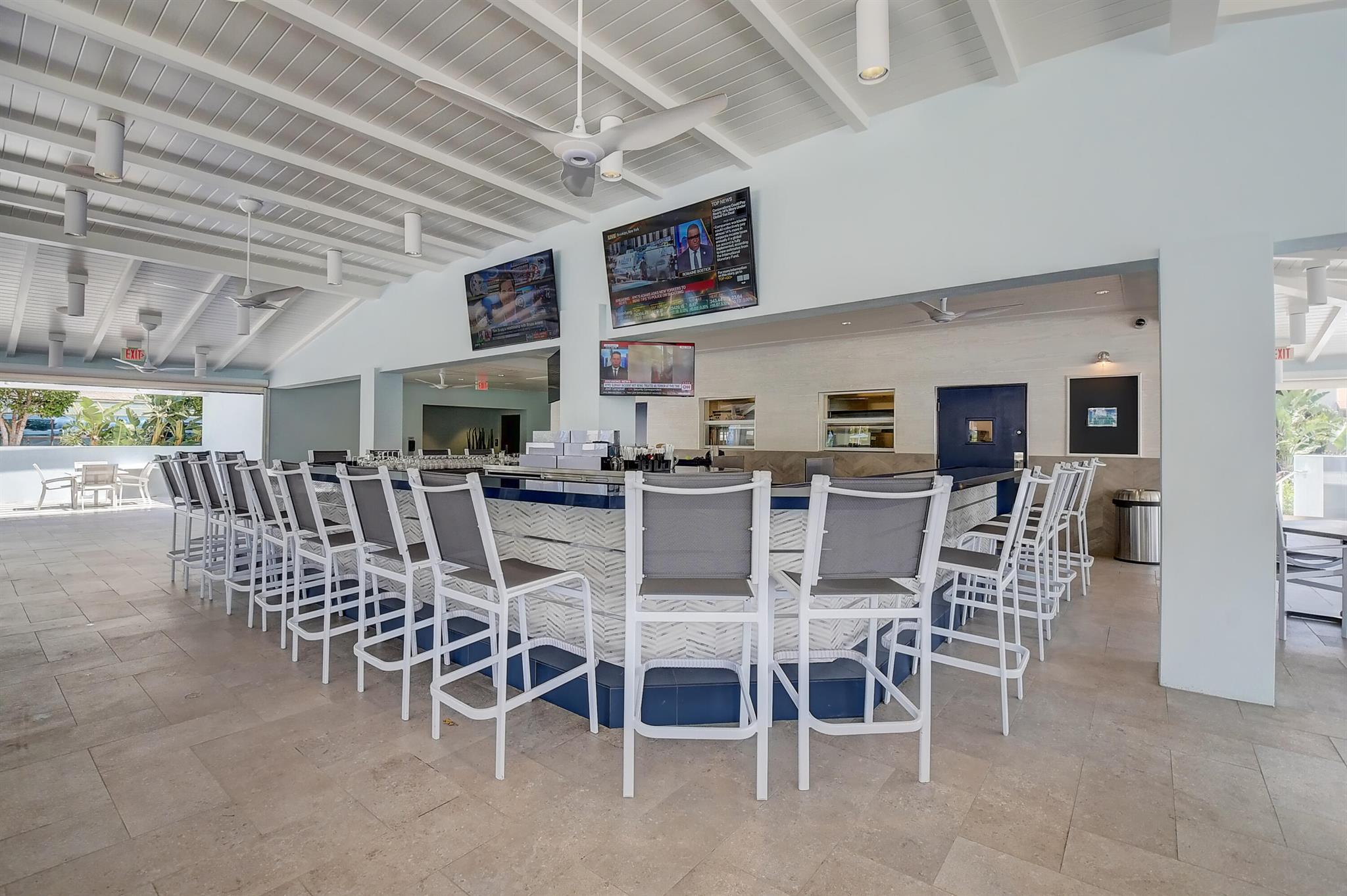 YACHT & RACQUET CLUB OF B - Residential