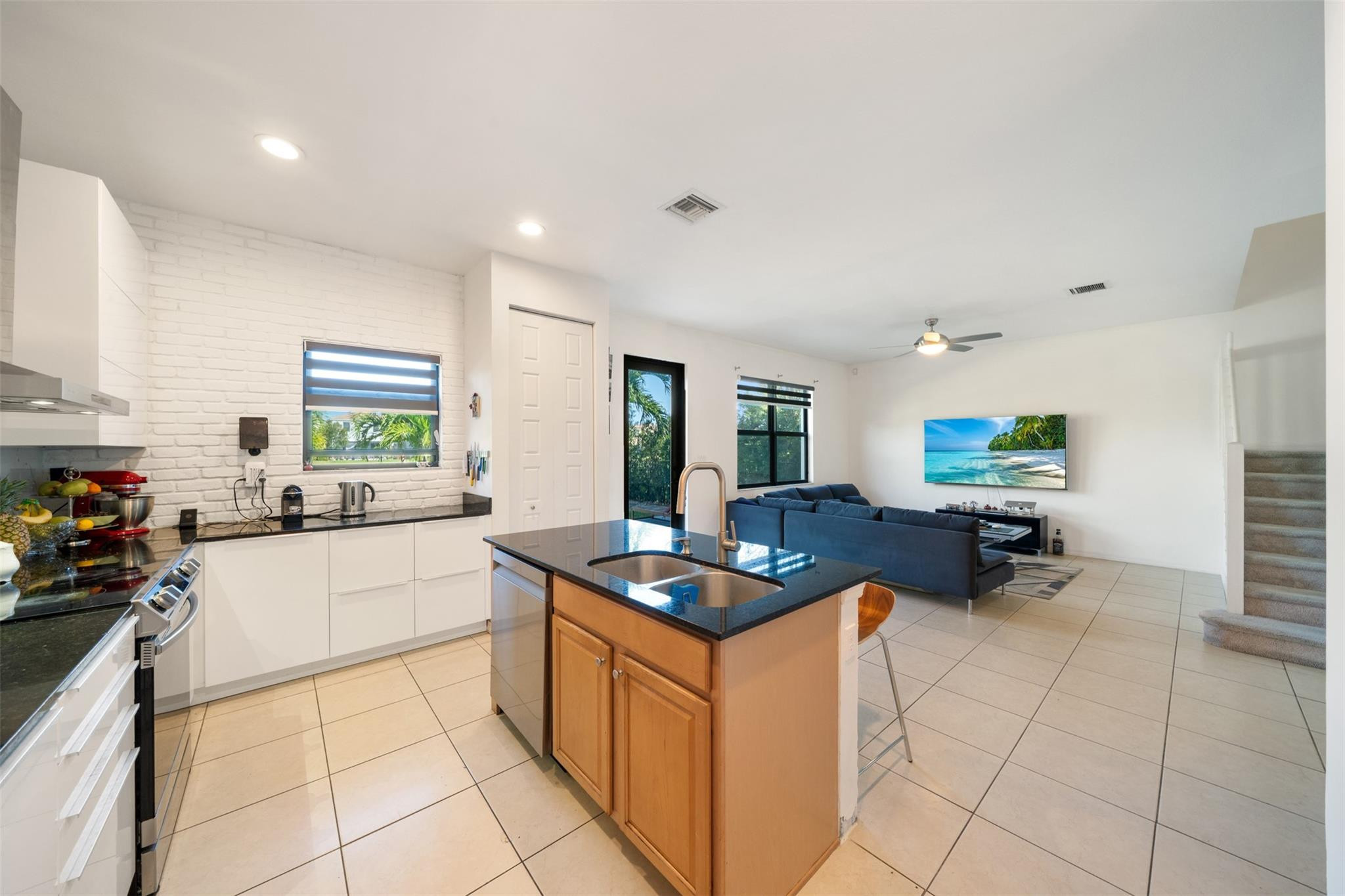 631 NE 191st Terrace