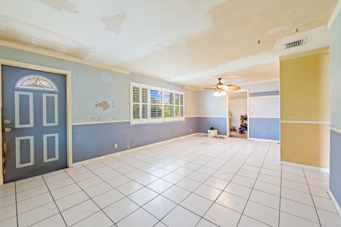 Tiny photo for 160 NE 60th Street, Oakland Park, FL 33334 (MLS # B26017413)