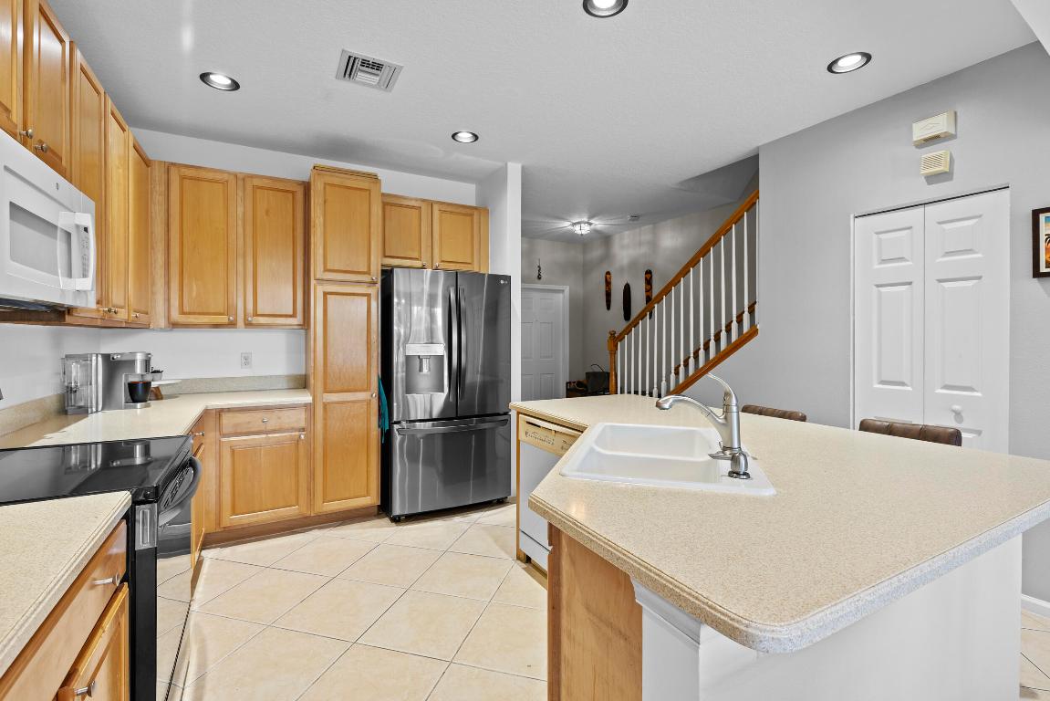 MELROSE PUD VERONA LAKES TR C1 - Residential