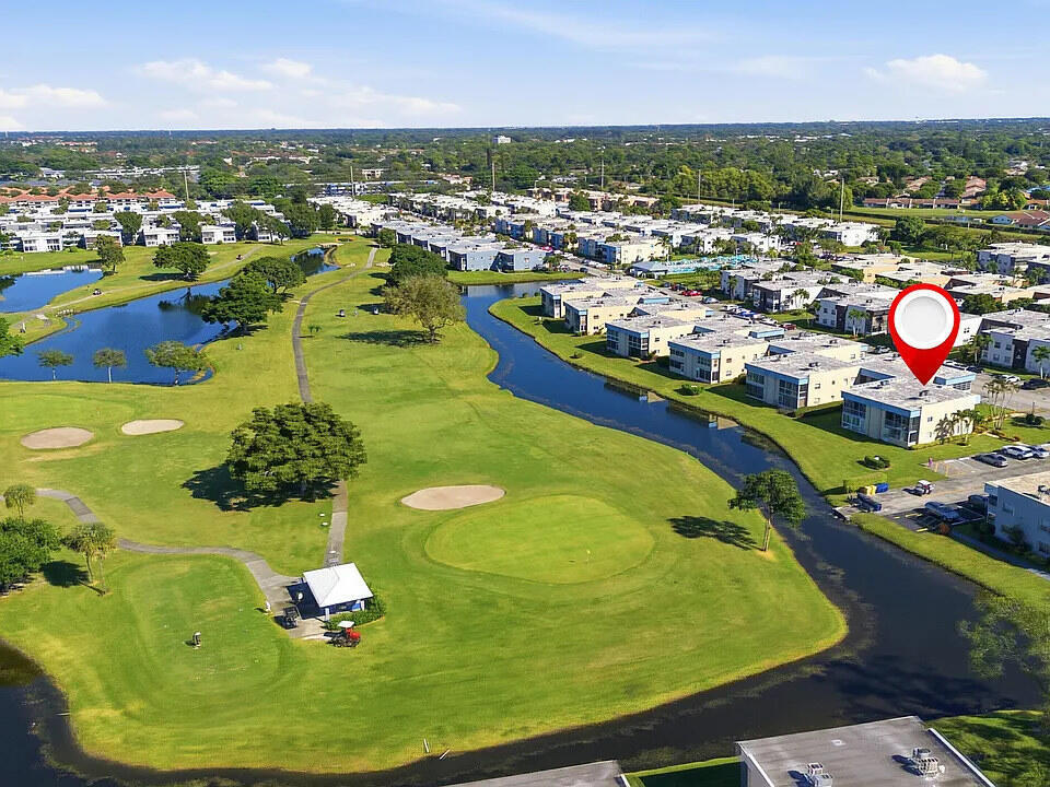Photo of 193 Burgundy E #193, Delray Beach, FL 33484 (MLS # B26082414)