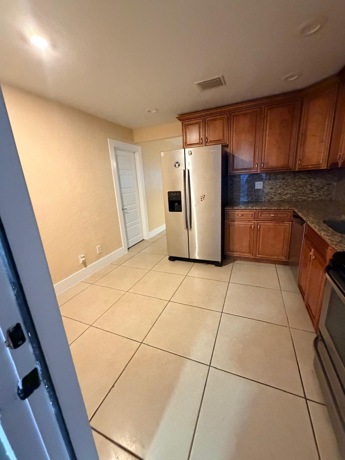 GOLFVIEW HEIGHTS 2 - Residential Lease
