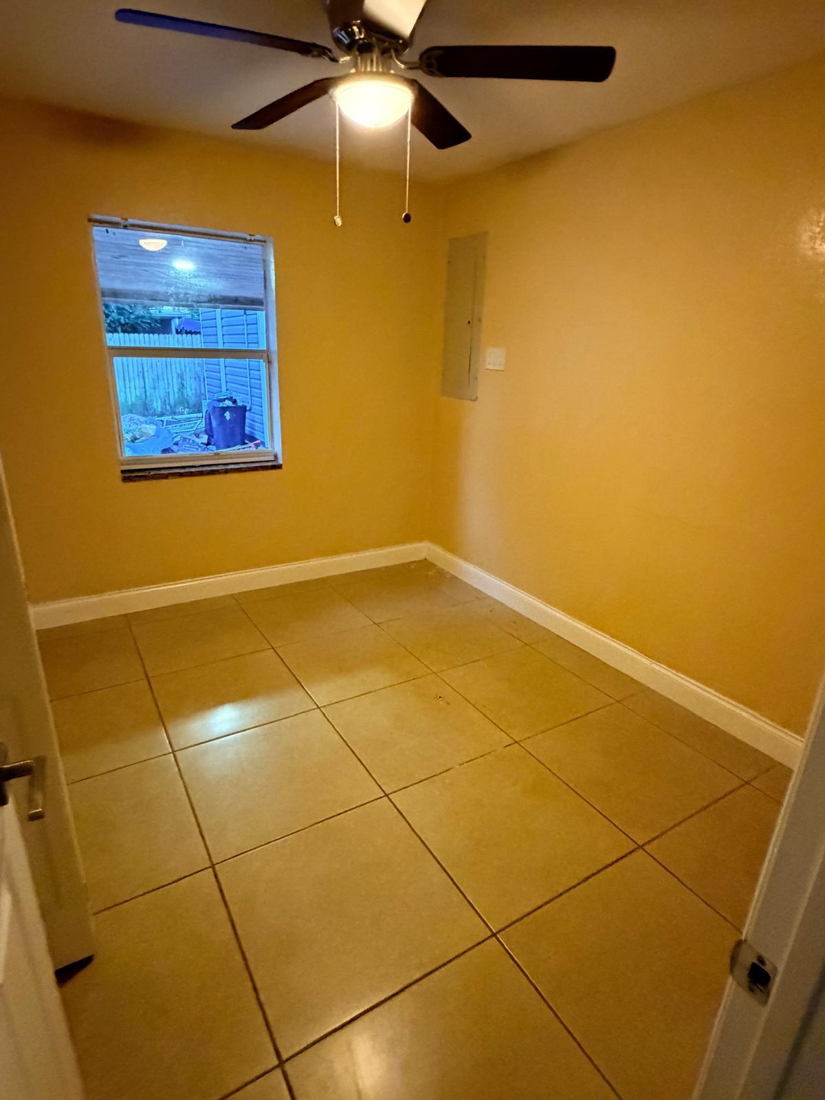 GOLFVIEW HEIGHTS 2 - Residential Lease