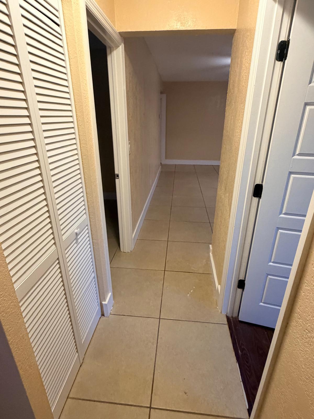 GOLFVIEW HEIGHTS 2 - Residential Lease