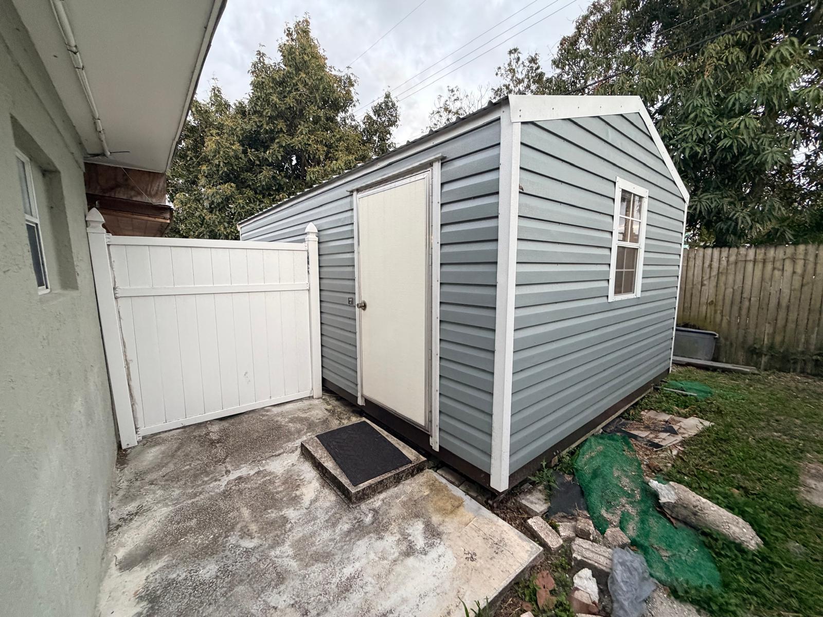 GOLFVIEW HEIGHTS 2 - Residential Lease