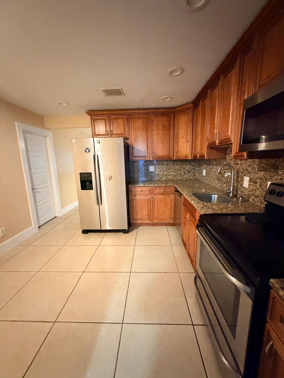GOLFVIEW HEIGHTS 2 - Residential Lease