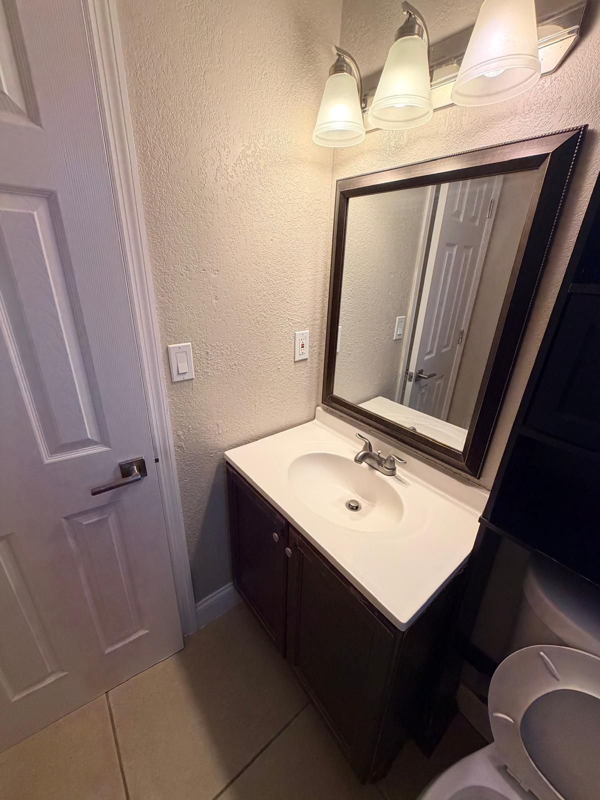 GOLFVIEW HEIGHTS 2 - Residential Lease