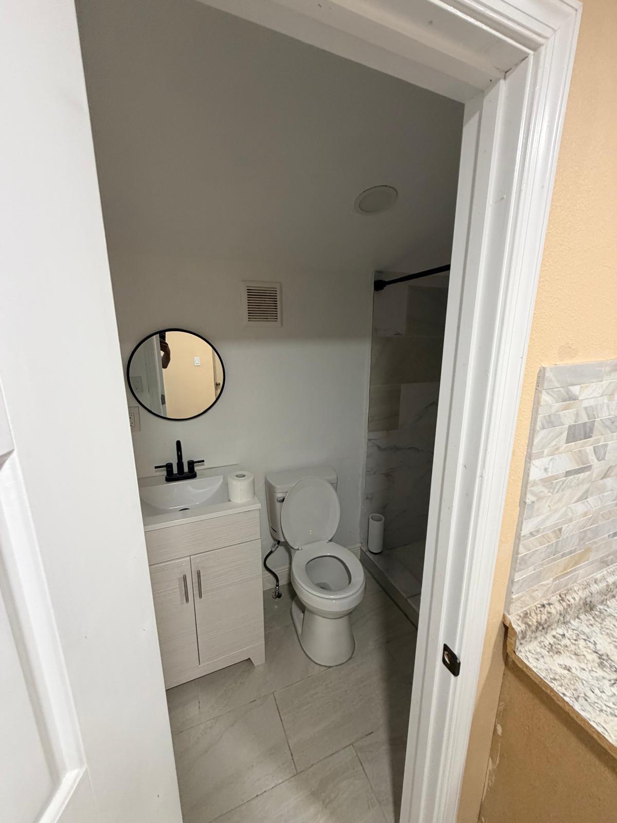 GOLFVIEW HEIGHTS 2 - Residential Lease