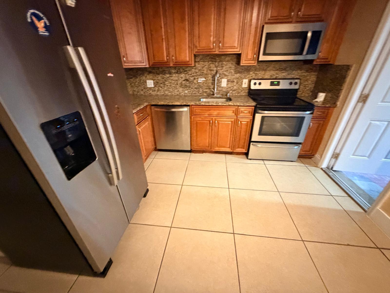 GOLFVIEW HEIGHTS 2 - Residential Lease