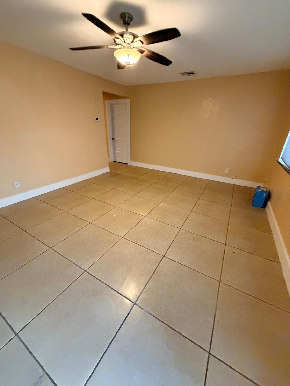 GOLFVIEW HEIGHTS 2 - Residential Lease