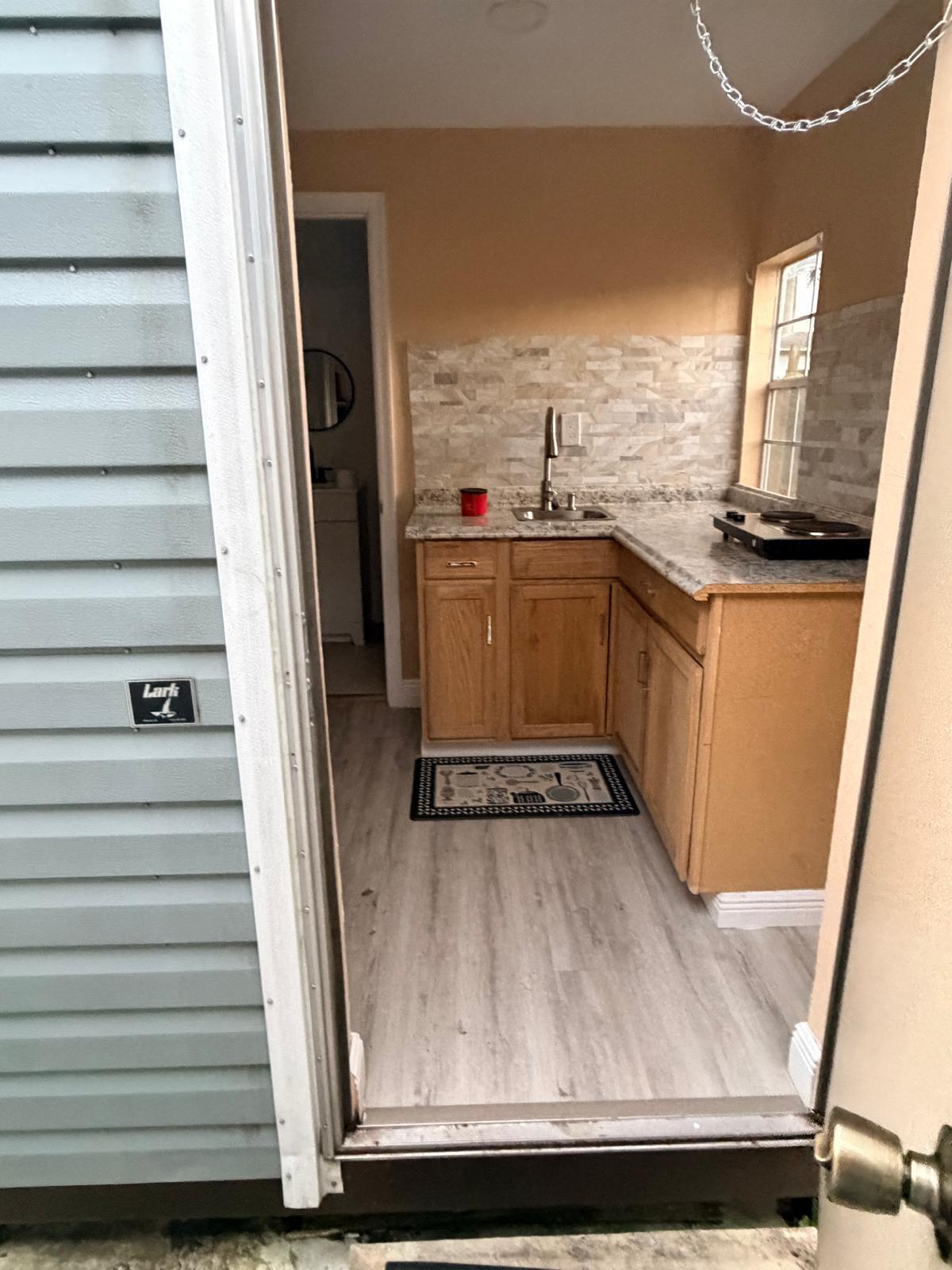 GOLFVIEW HEIGHTS 2 - Residential Lease