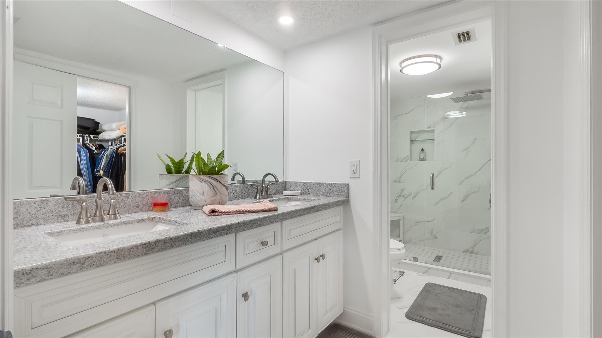 409 Republic Ct 409