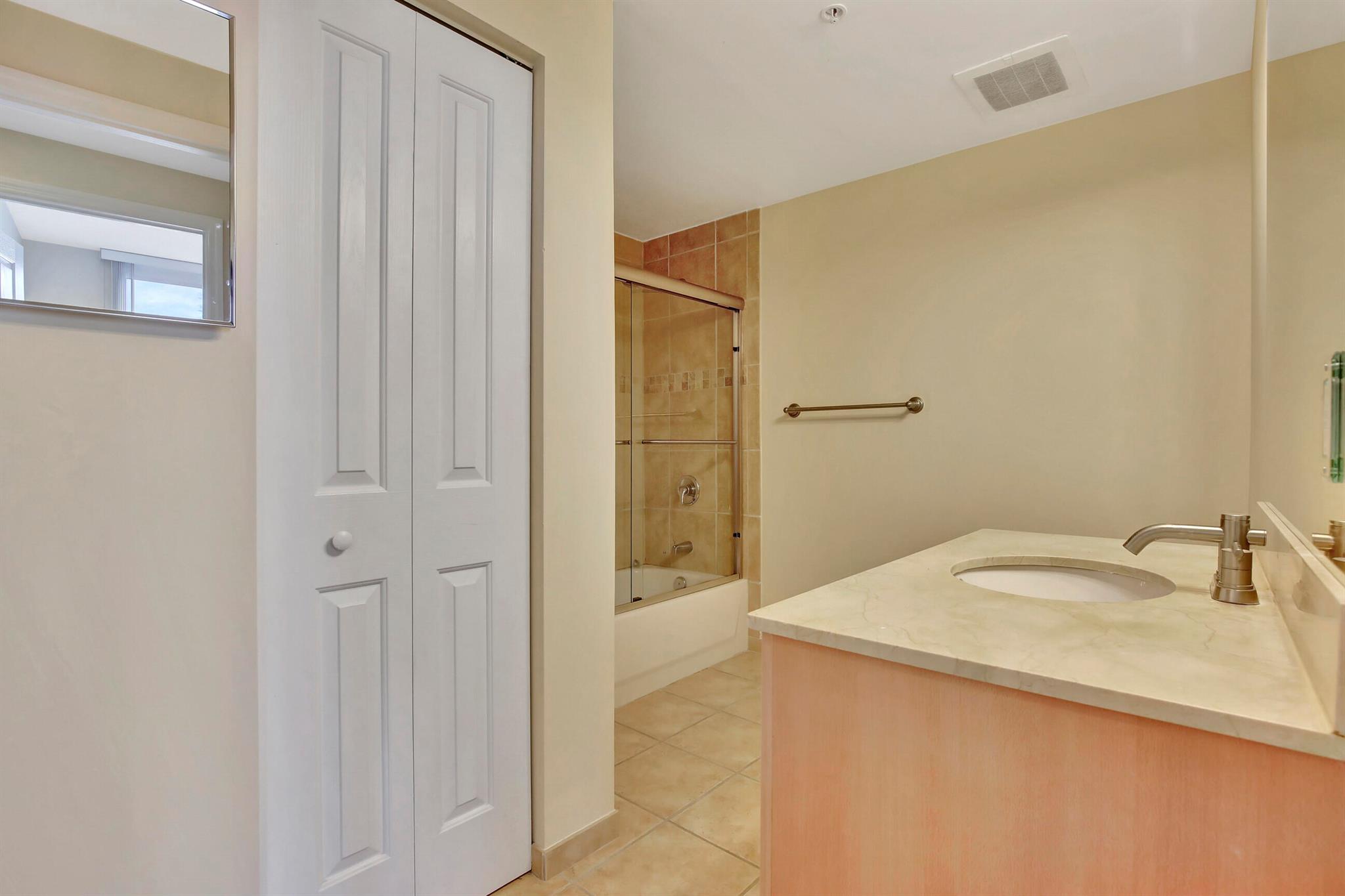 NURIVER LANDING CONDO - Residential