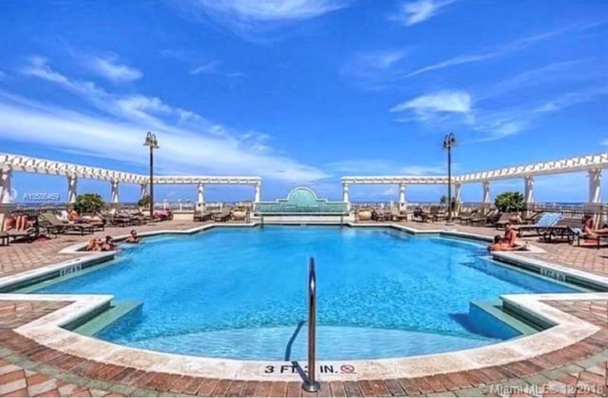 NURIVER LANDING CONDO - Residential