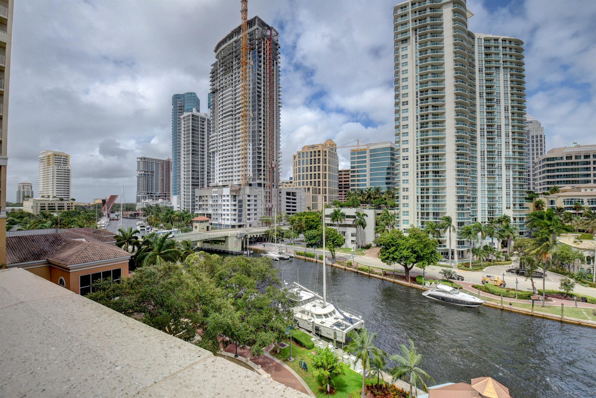 NURIVER LANDING CONDO - Residential