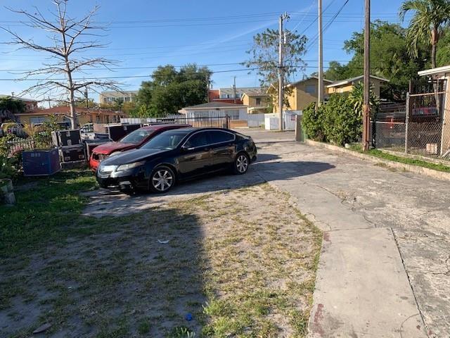 1850 NW 35th St