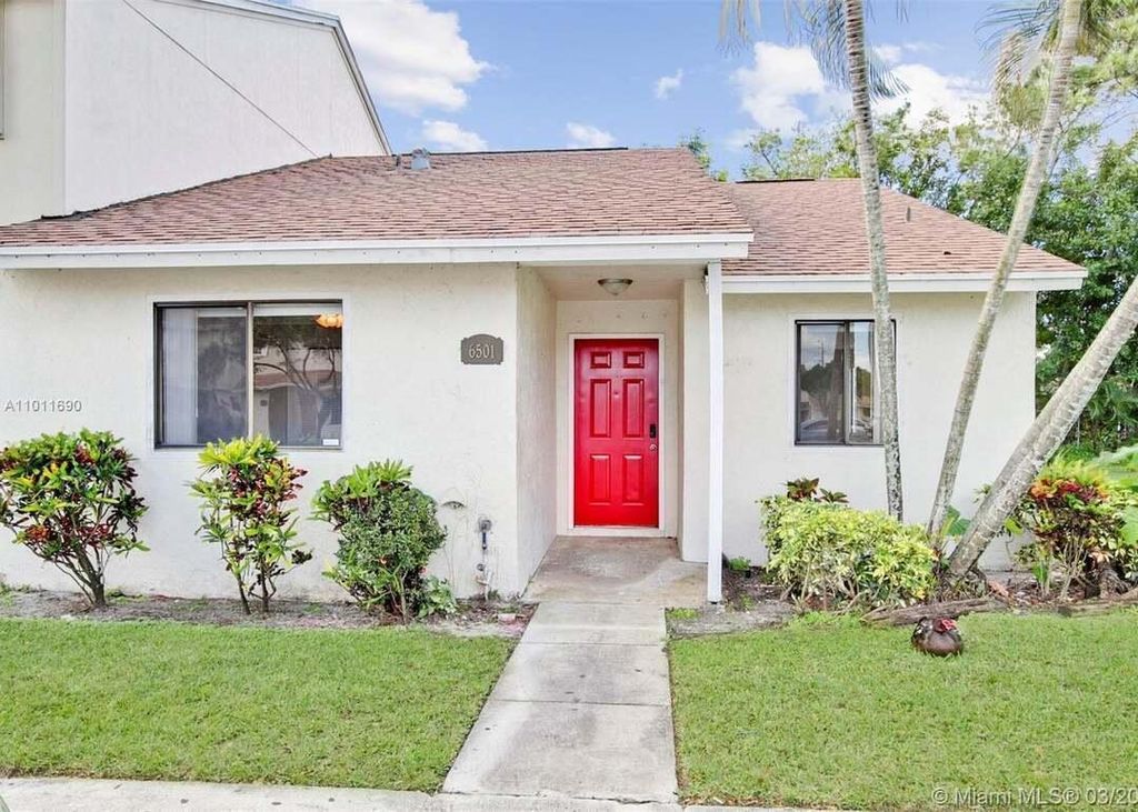 Photo of 6508 Dockside Circle, Greenacres, FL 33463 (MLS # B26003373)