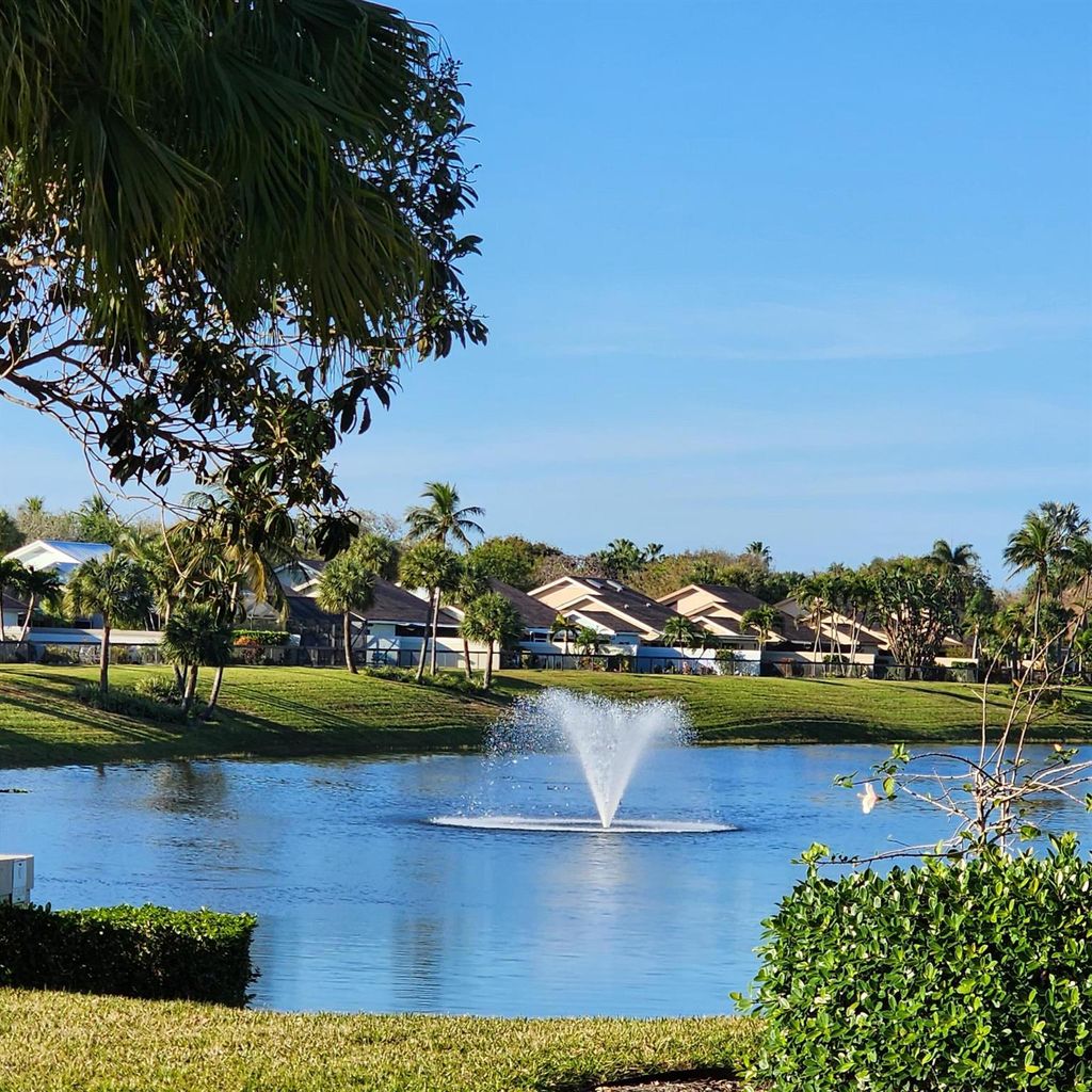 Photo of 3025 30th Court, Jupiter, FL 33477 (MLS # R10964326)