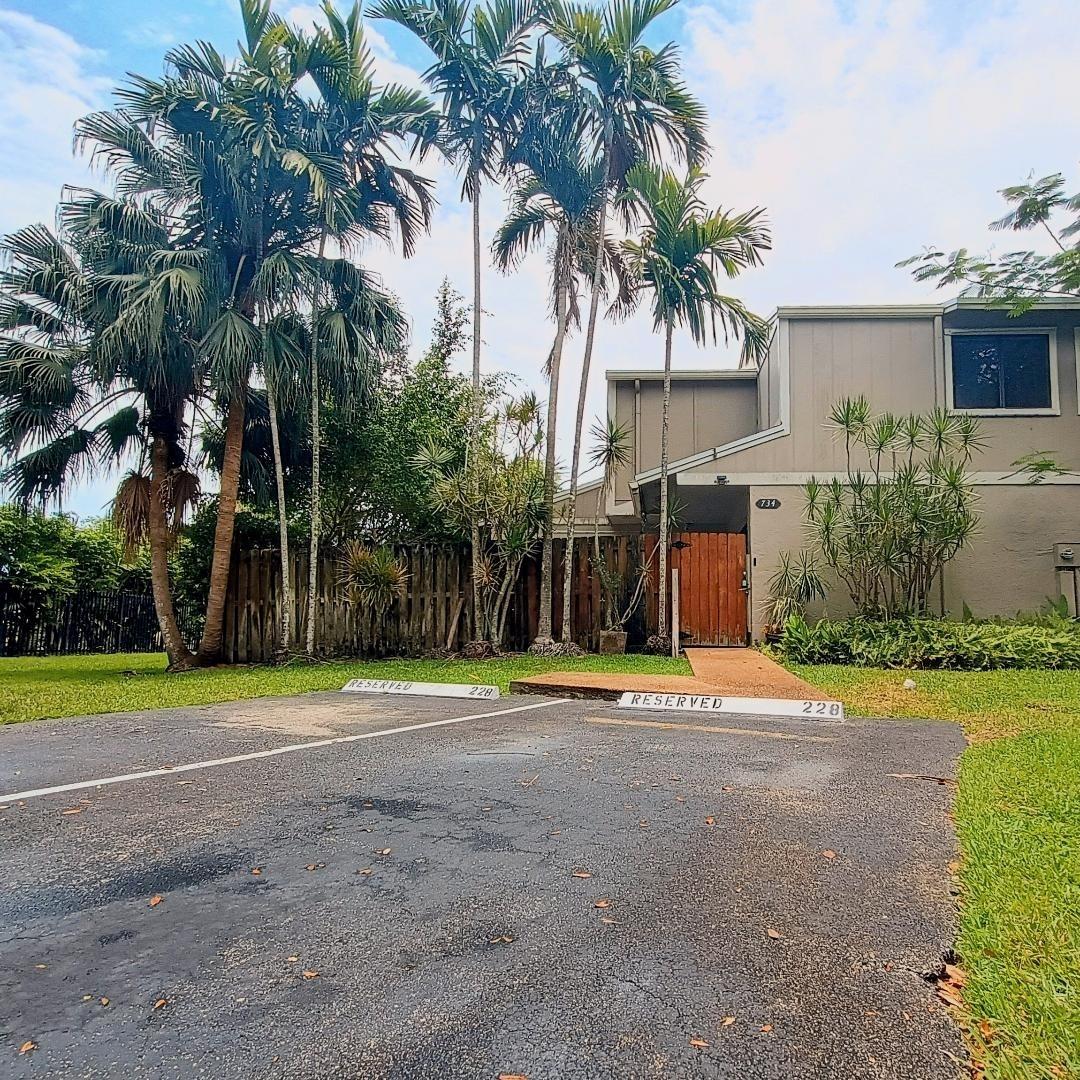 Looking for a cozy and quiet place to call home? Look no further! Here is a beautiful 2 bedroom, 2 bathroom townhouse located in the Lago West community and best of all, a magnificent water view from the dining room and master bedroom, along with a private golf course on the other side of the water. This home is perfect for those that want to enjoy having dinner with a nice, peaceful view of the water or if you simply would like to have a nice gathering with friends and family on BBQ days. Don't miss this opportunity to own this corner unit that is located only minutes away from Sawgrass Mills Mall, Florida Panthers Stadium, Markham Park, and Everglades. In addition, convenient access to major highways such as I-595, I-75, Florida Turnpike, I-95, Sawgrass Expressway, and US-27.