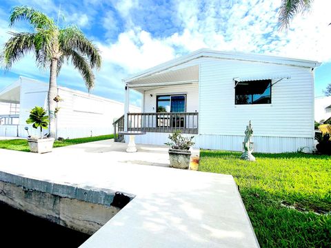 A home in Briny Breezes