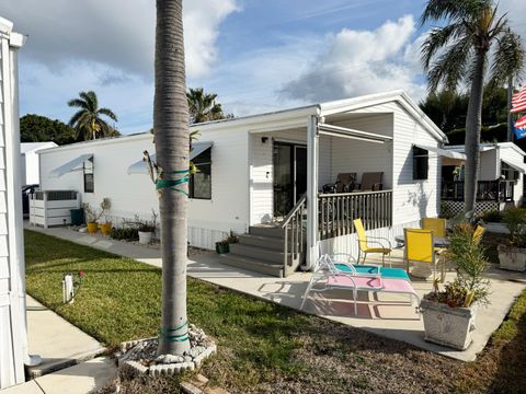 A home in Briny Breezes