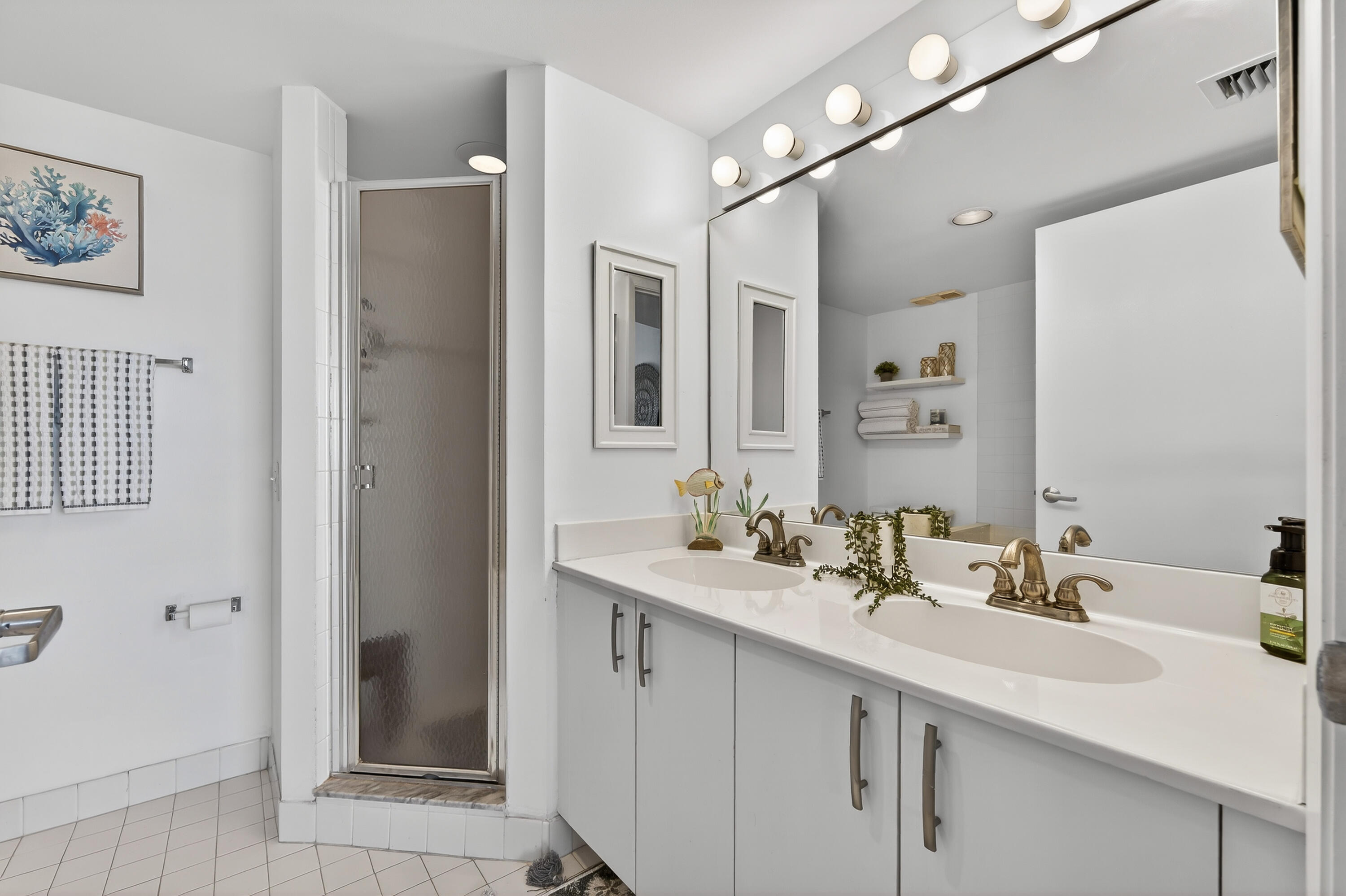 AQUANIQUE OCEAN CLUB, A CONDOMINIUM - Residential