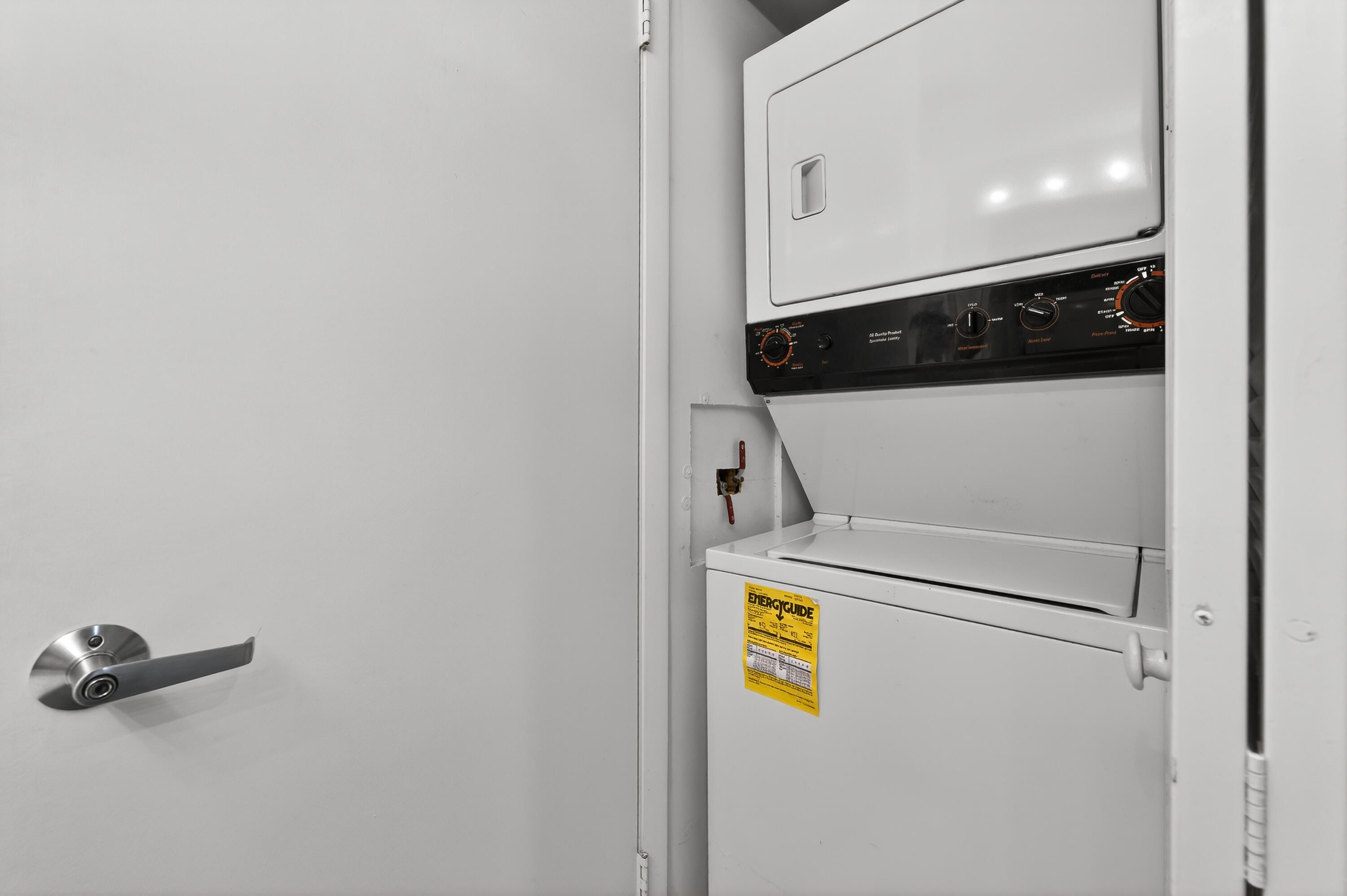 AQUANIQUE OCEAN CLUB, A CONDOMINIUM - Residential