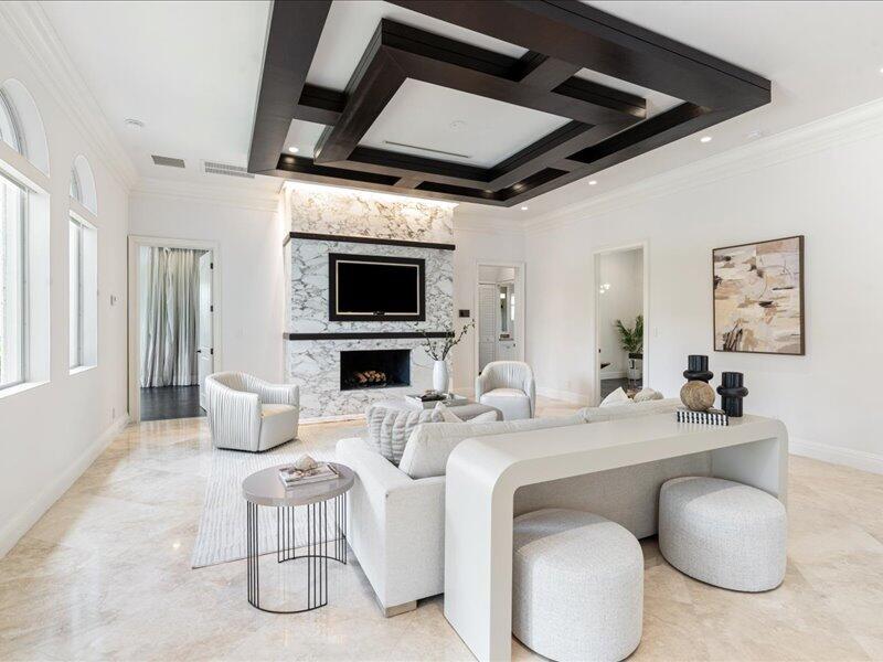 View photos, virtual tours, details... 2198 Isabe Oeste