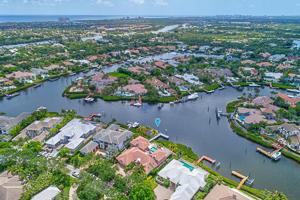 ADMIRALS COVE - Residential