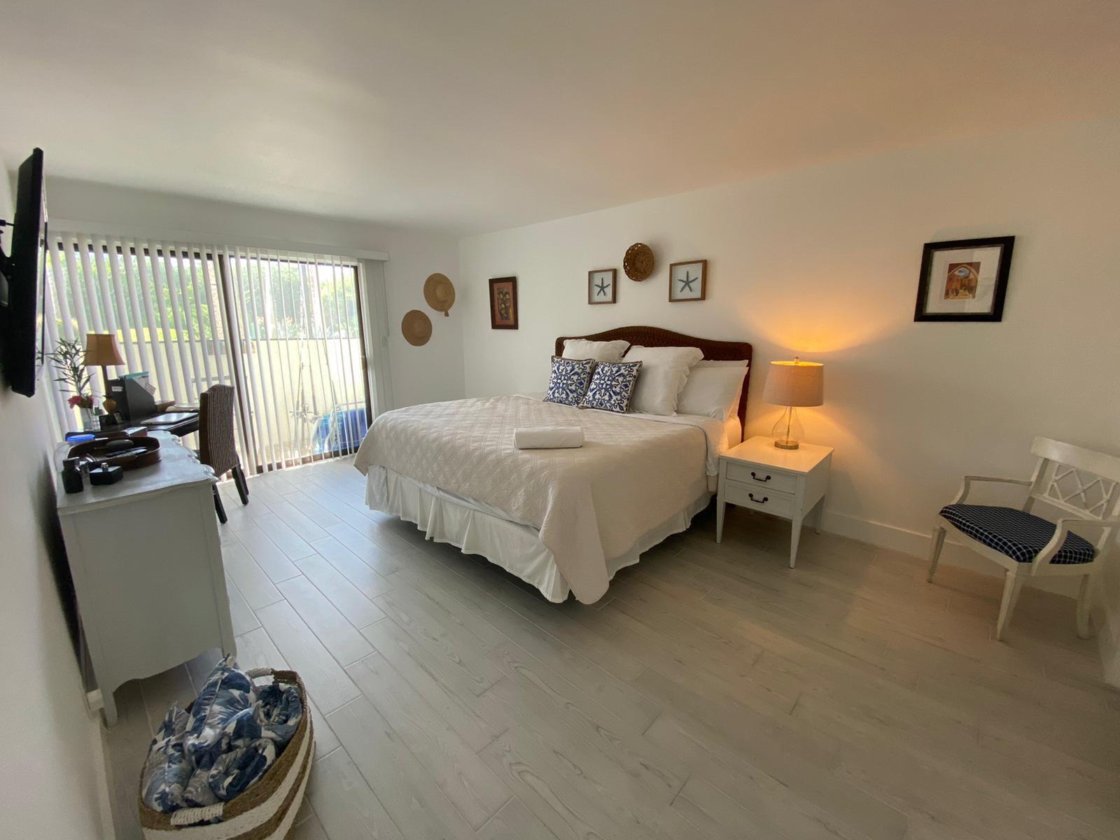 GREEN TURTLE COVE - Residential