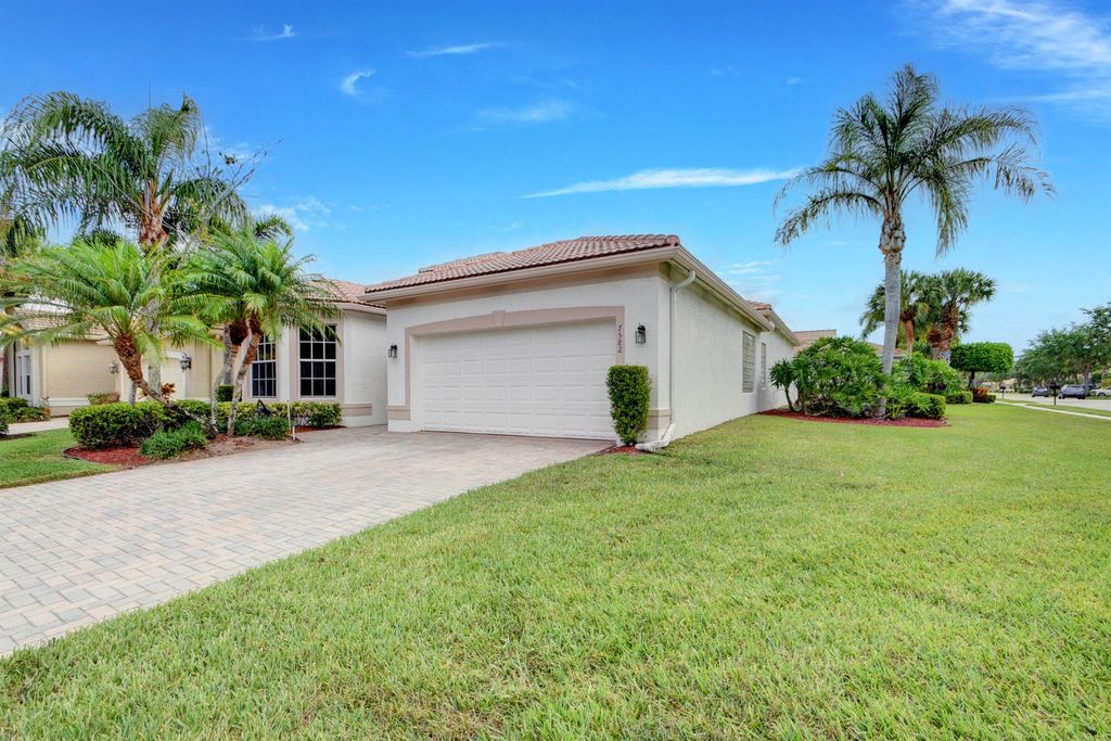 Photo of 7582 Pebble Shores Terrace, Lake Worth, FL 33467 (MLS # R10886970)