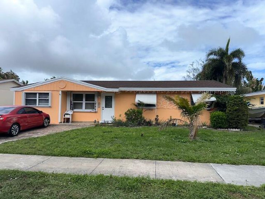 Photo of 3745 3745 Atlantic Road, Palm Beach Gardens, FL 33410 (MLS # B26012916)