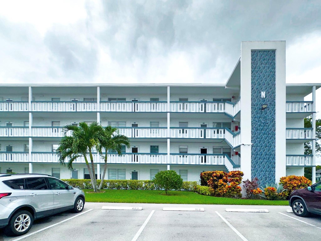 CENTURY VILLAGE EAST - Residential