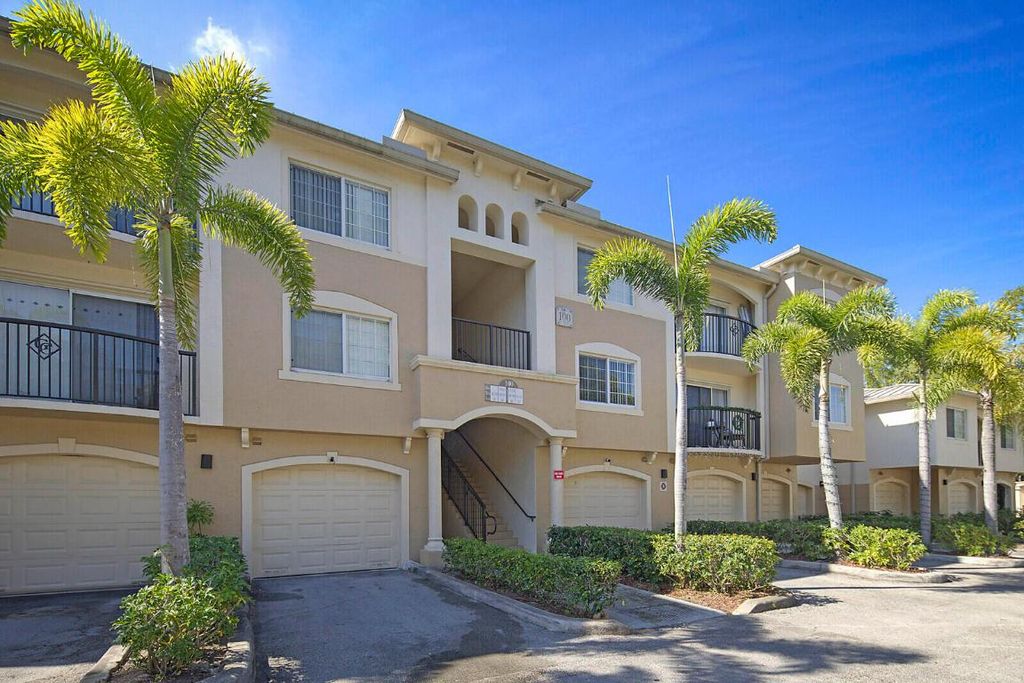 Photo of 100 Crestwood Court N #113, Royal Palm Beach, FL 33411 (MLS # R11154061)