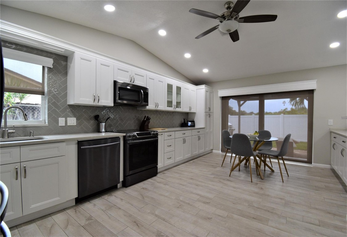 Country Lane Estates - Residential Lease