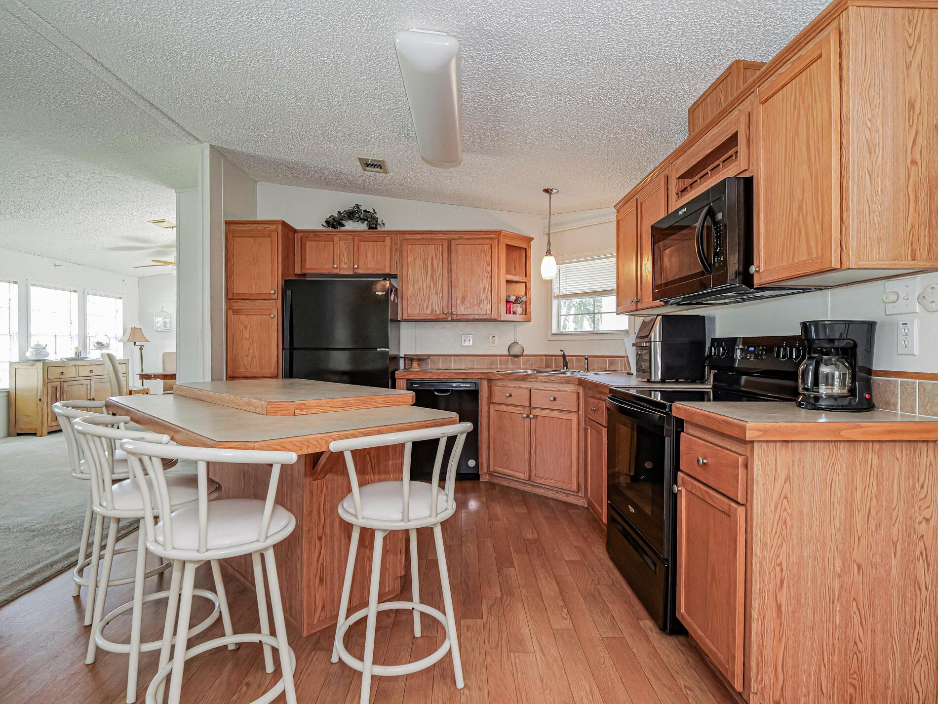 BAREFOOT BAY UNIT 2 PART - Residential