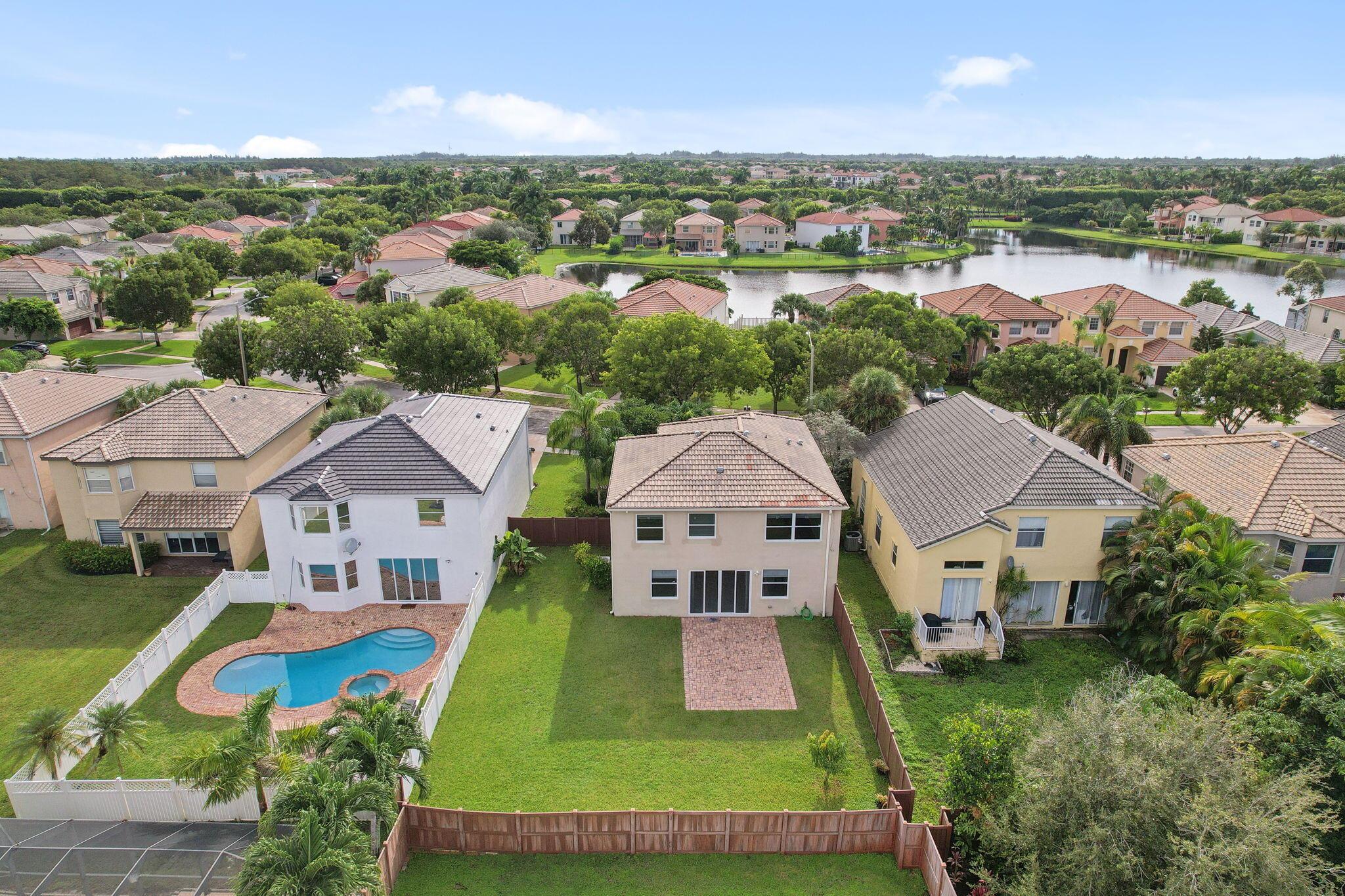 OLYMPIA 2 - Residential Lease