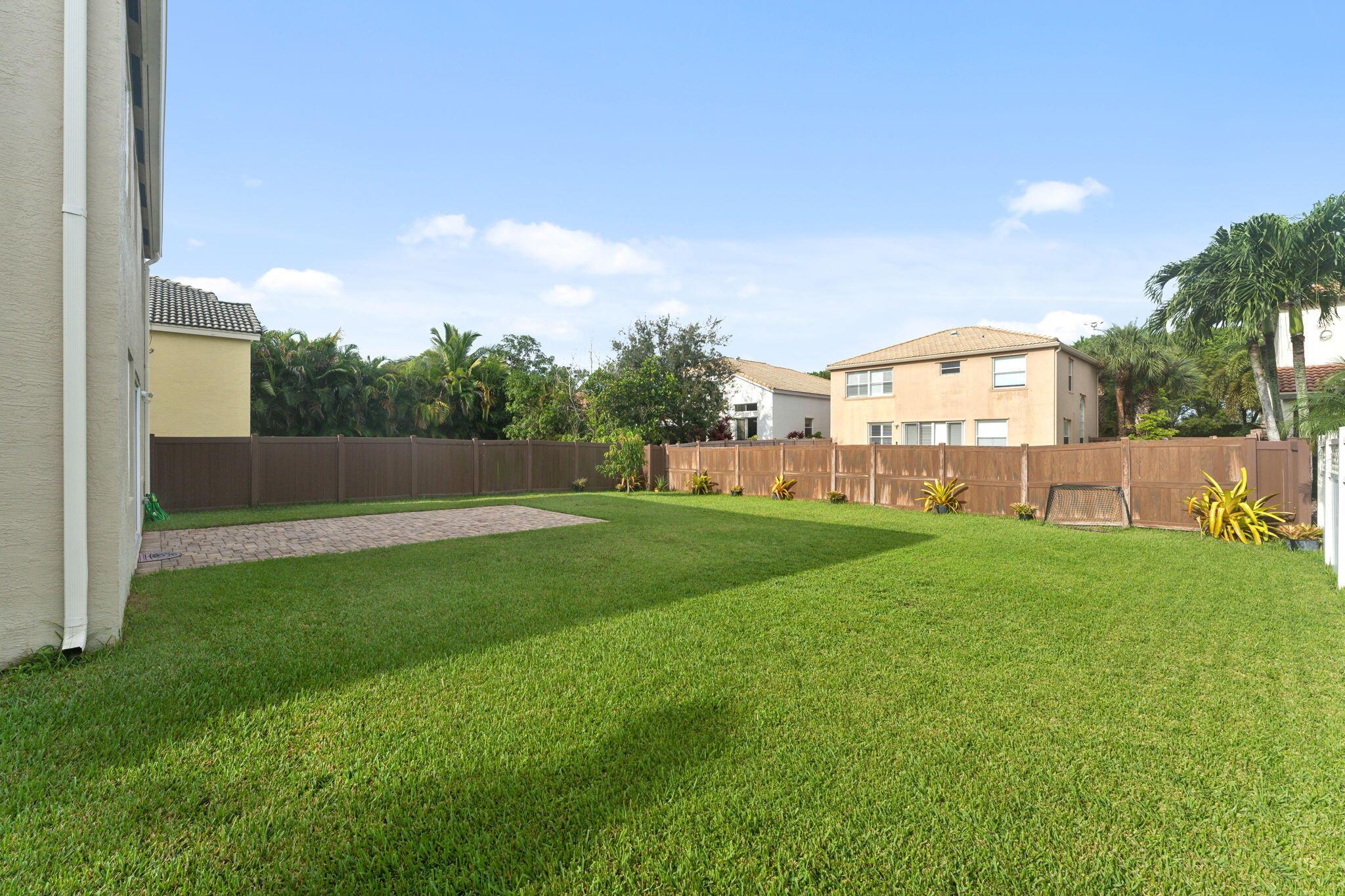 OLYMPIA 2 - Residential Lease